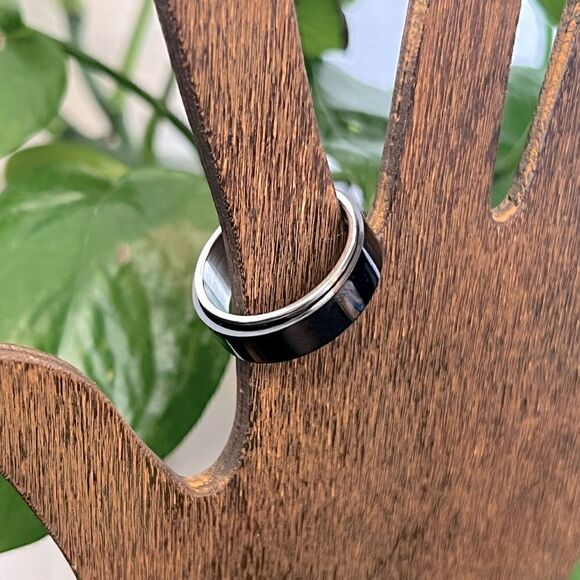Men's Stainless Steel Spinner Ring - Size 11 - Picture 1 of 5